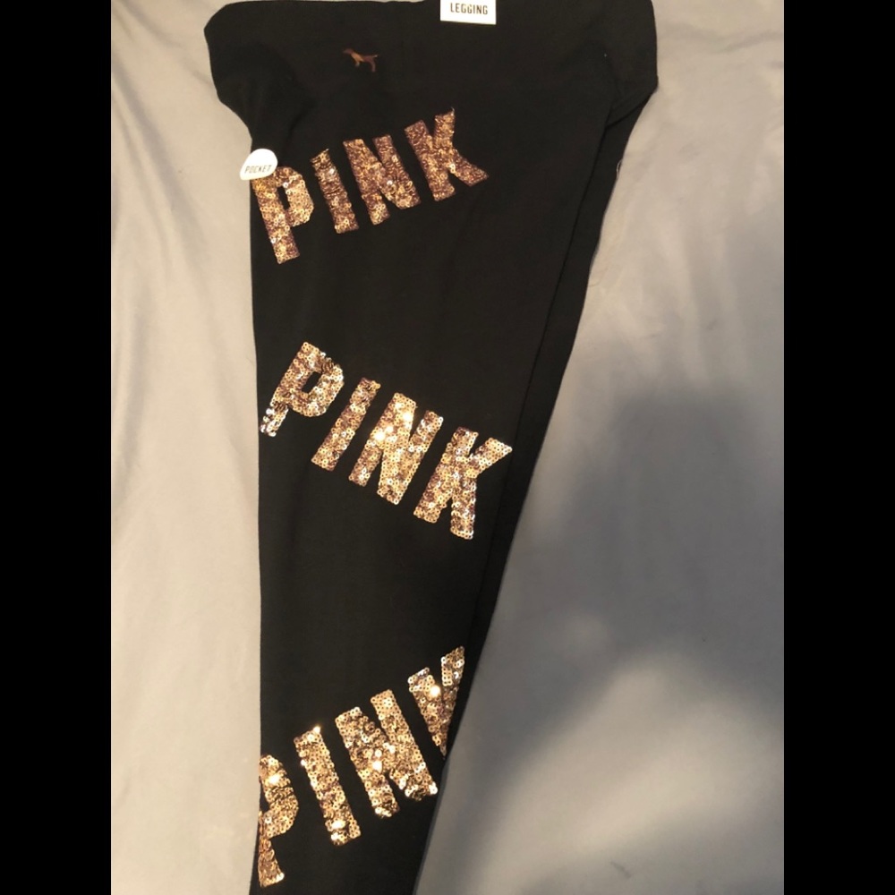Pink yoga leggings 🏃🏼‍♀️new collection.